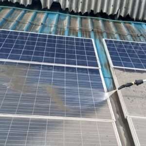 solar panel cleaning